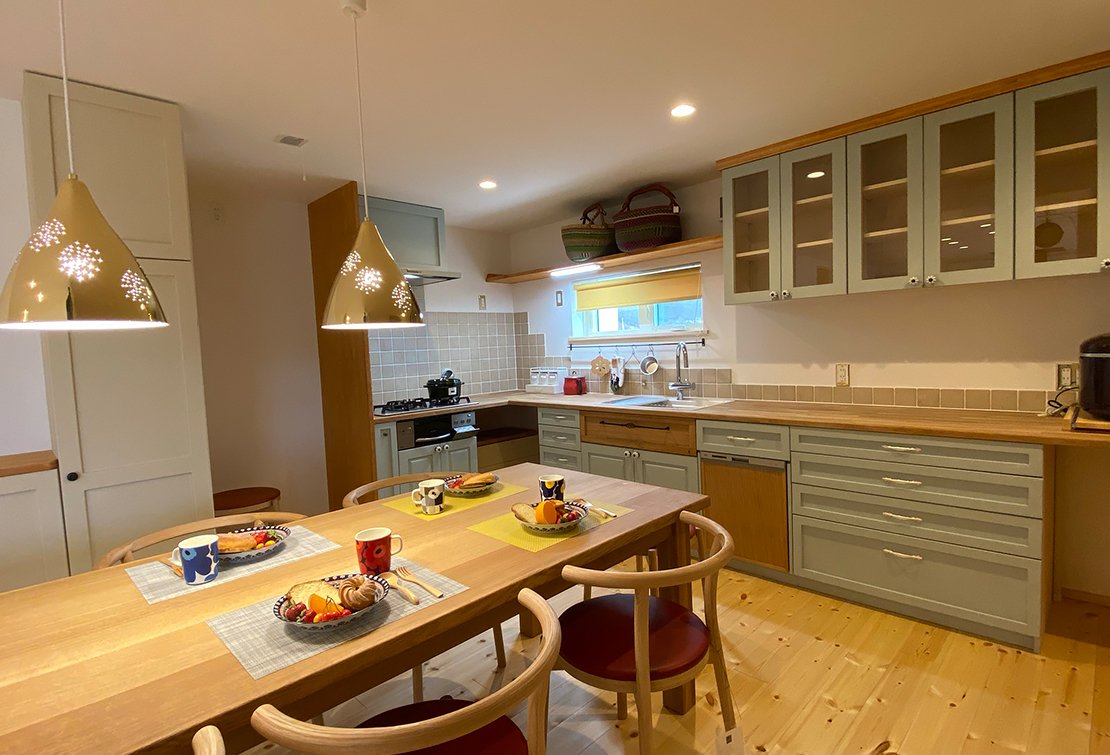 新築の２階建て住宅外観