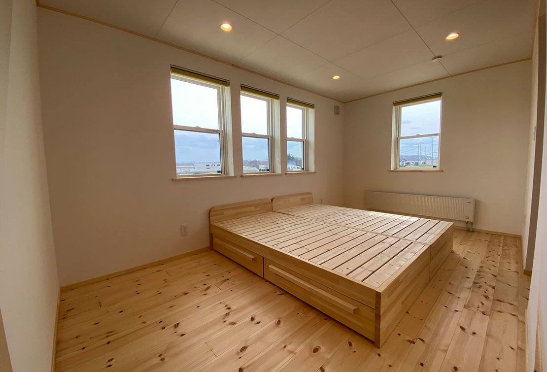 階段の空きスペースを利用した家事コーナー